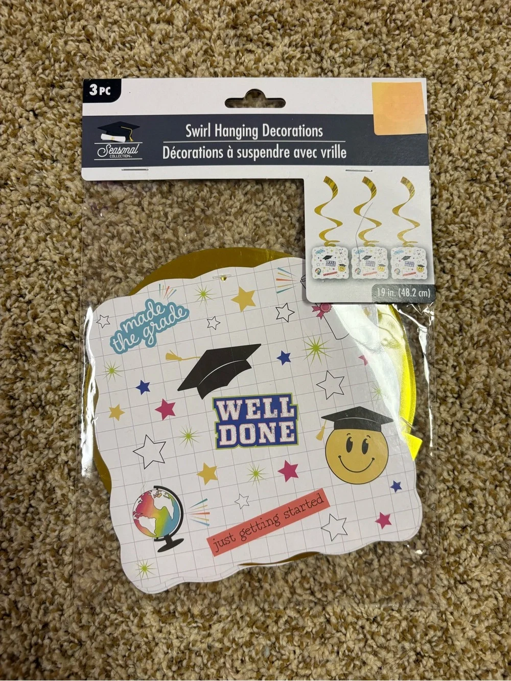 Graduation Party Decor Bundle Banners Centerpiece Hanging Swirls NWT